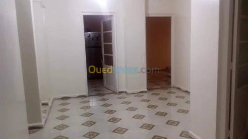 Vente Appartement F3 Relizane Relizane