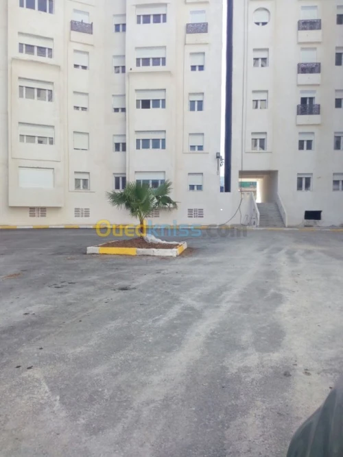 Echange Appartement F3 Skikda El Hadaiek