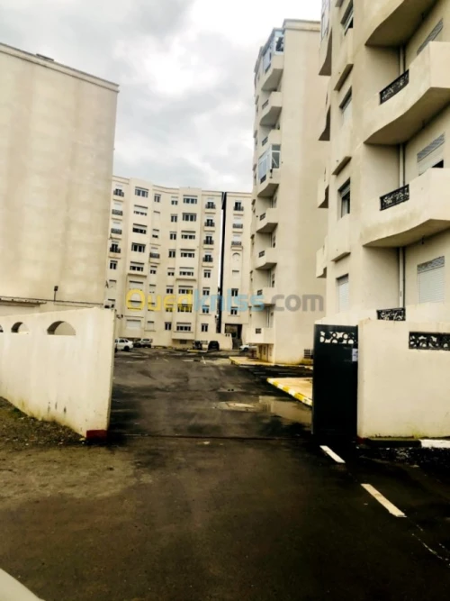 Echange Appartement F3 Skikda El Hadaiek