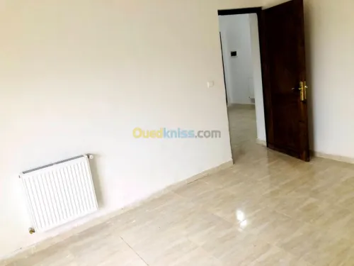 Echange Appartement F3 Skikda El Hadaiek