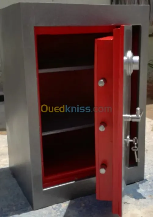 ‏fabrication coffre fort et armoire