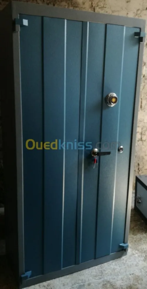 ‏fabrication coffre fort et armoire