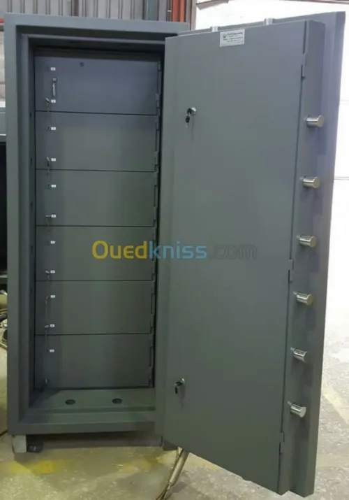 ‏fabrication coffre fort et armoire