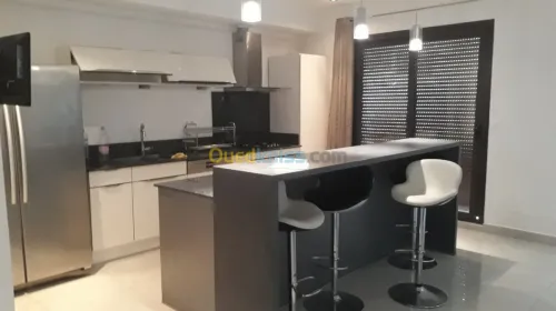 Location Appartement F4 Alger Hydra