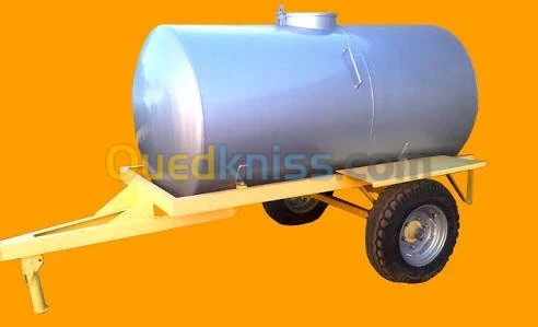 Citerne d'eau , gazoil , tractable