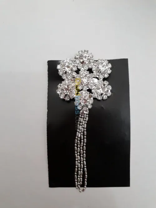 Broches made in Turkey 