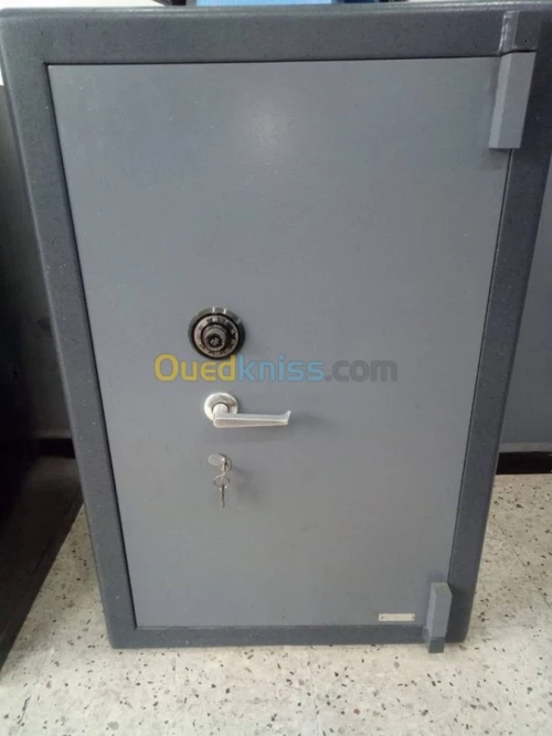 fabrication vente ouverture coffre et Serrures 24/24