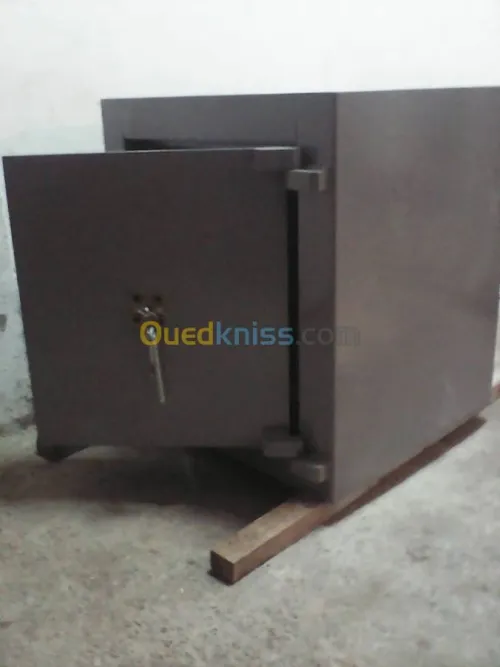 fabrication vente ouverture coffre et Serrures 24/24