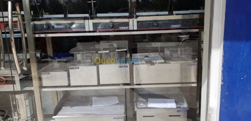 FRITEUSE,PRESSE PANINI,PLAQUE GRILLADE