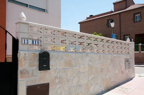 CLAUSTRA BALUSTRE MARGELLE MARCHE 