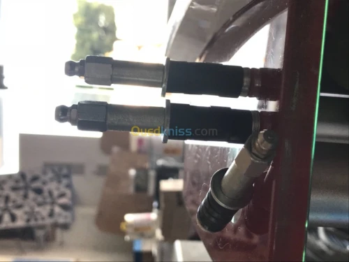 Injecteur de fissure 