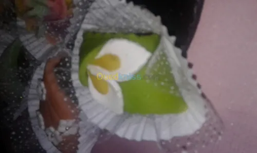 Gâteaux  salées me3arek  begherire 