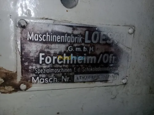 Envloper les tablettes de chocolat 