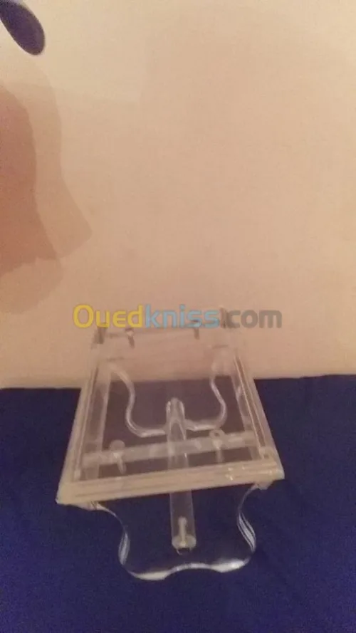 plexiglass