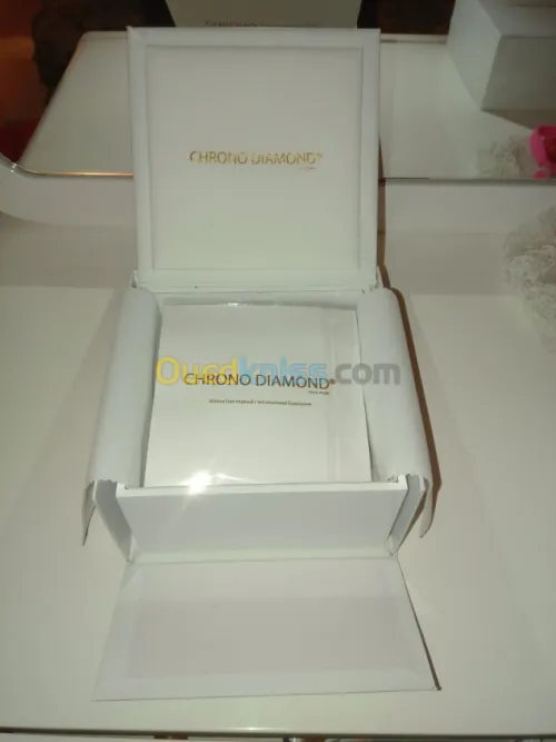 Chrono diamond suisse made au diamants
