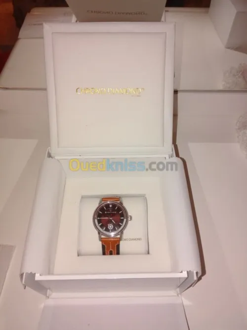 Chrono diamond suisse made au diamants