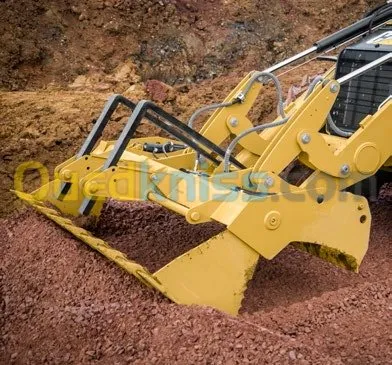 CATERPILLAR Retrochargeur 426F2