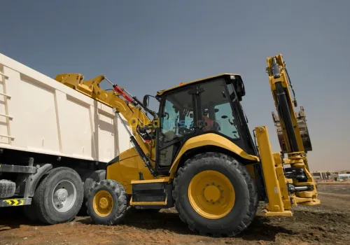 CATERPILLAR Retrochargeur 426F2