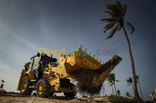 CATERPILLAR Retrochargeur 426F2