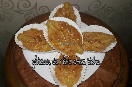 vente des gâteaux et des pièce montée