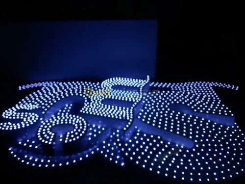 لوحات اشهارية