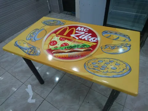 لوحات اشهارية