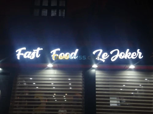 panneaux pub , enseigne lumineuse