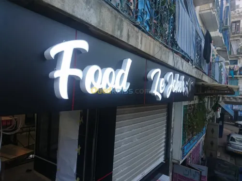 panneaux pub , enseigne lumineuse