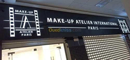 panneaux pub , enseigne lumineuse