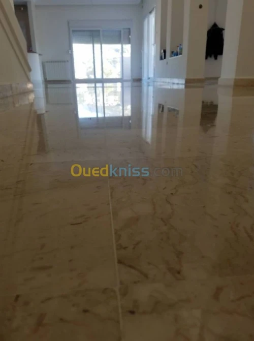 ponçage et lustrage tout type de sols