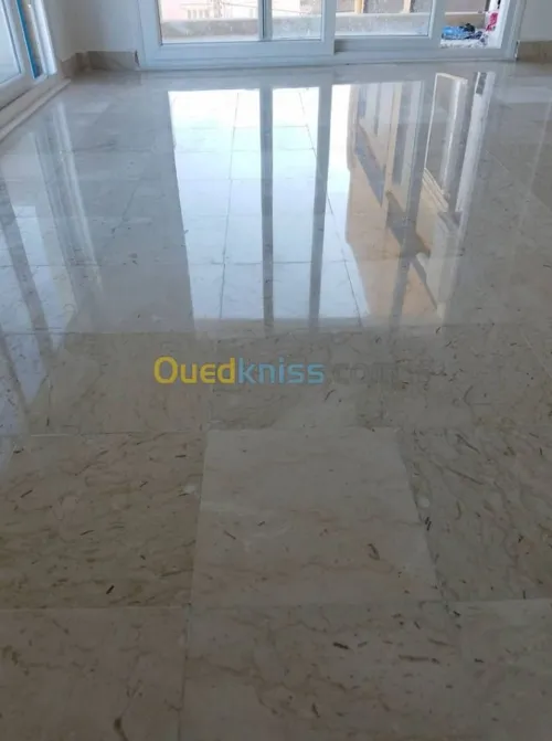 ponçage et lustrage tout type de sols