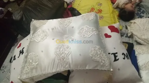 Monde des draps et troussou Bebe 