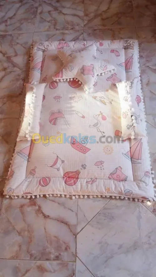 Monde des draps et troussou Bebe 