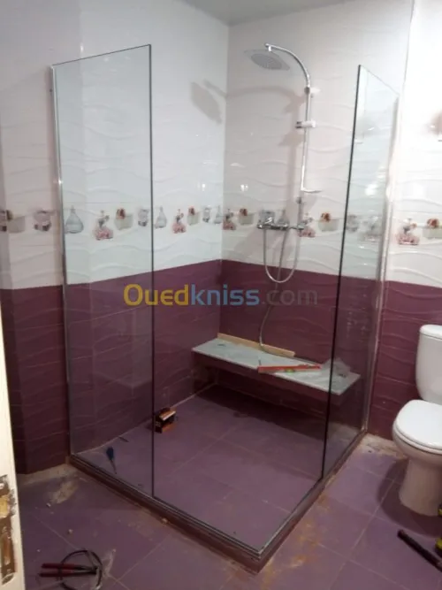 Cabine de douche en verre 