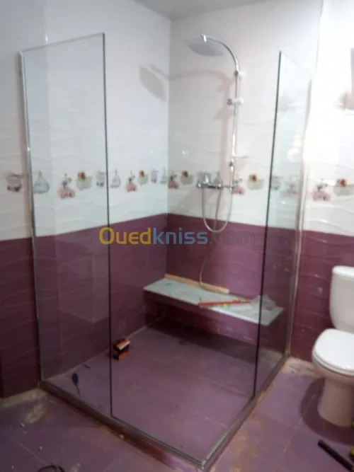 Cabine de douche en verre 