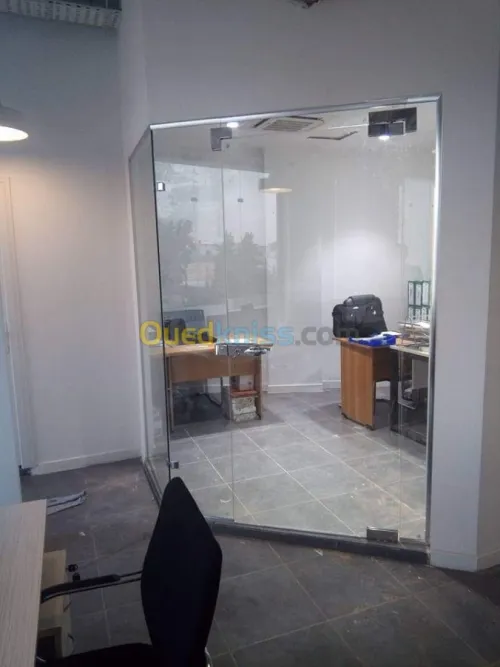 Montage les façade en verre trompe dou