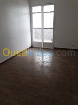 Location Appartement F4 Alger Hydra