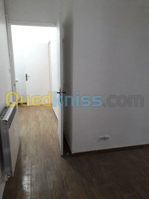 Location Appartement F4 Alger Hydra