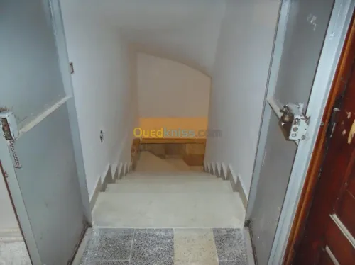 Location Local Alger Baba hassen