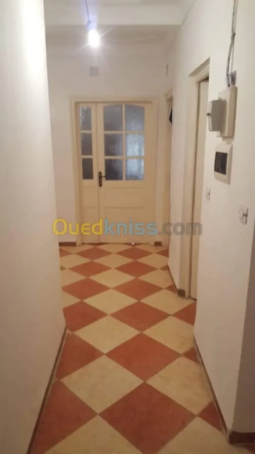 Vente Appartement Chlef Tenes