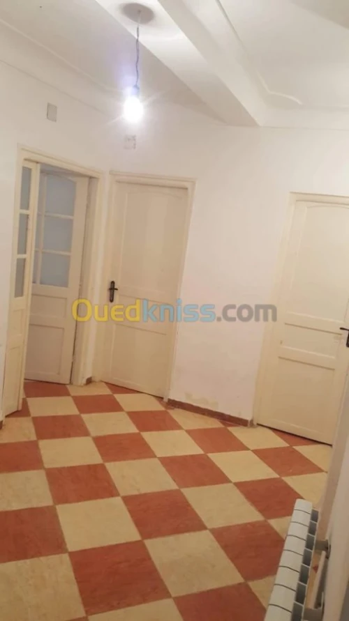 Vente Appartement Chlef Tenes