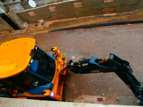 location d'engin retrochargeur xcmg 
