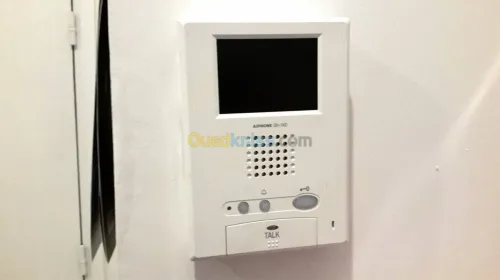 Travaux d'electricite General.