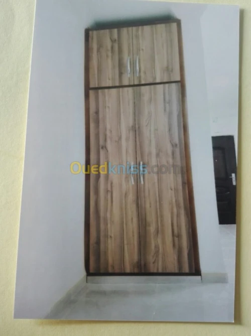 Cuisines/ Dressings/ Chambres/ Portes 