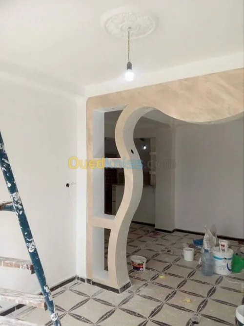 Décoration intérieure et extérieure