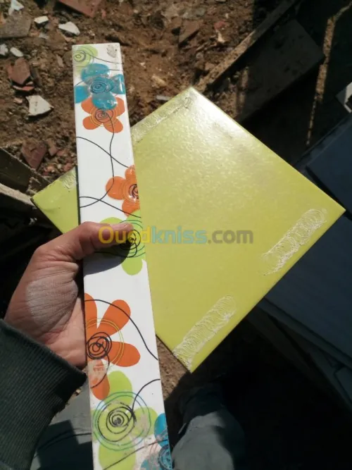 Dale de sole . faïence céramique 