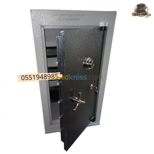 FABRICATION coffre fort et armoire 