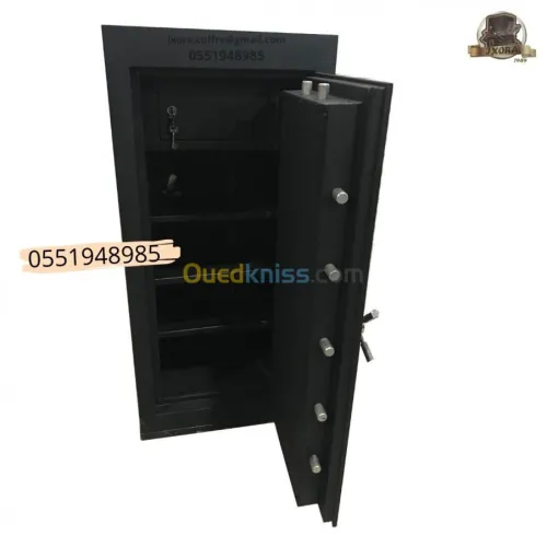 FABRICATION coffre fort et armoire 