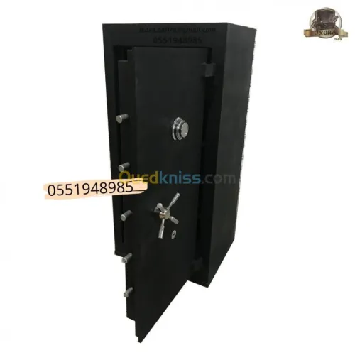 FABRICATION coffre fort et armoire 