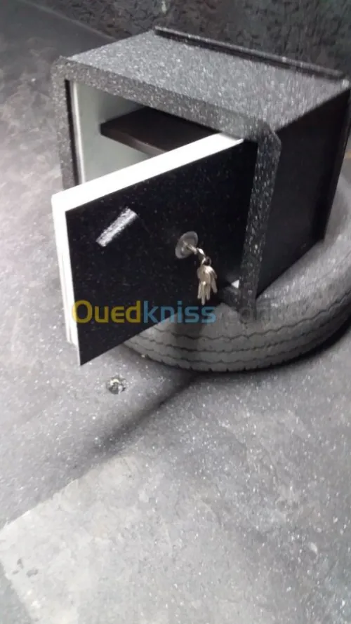 FABRICATION REPARATION IMPORTATION 